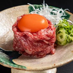 黒毛和牛ユッケ