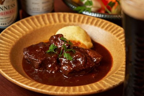 Red wine stew of beef
