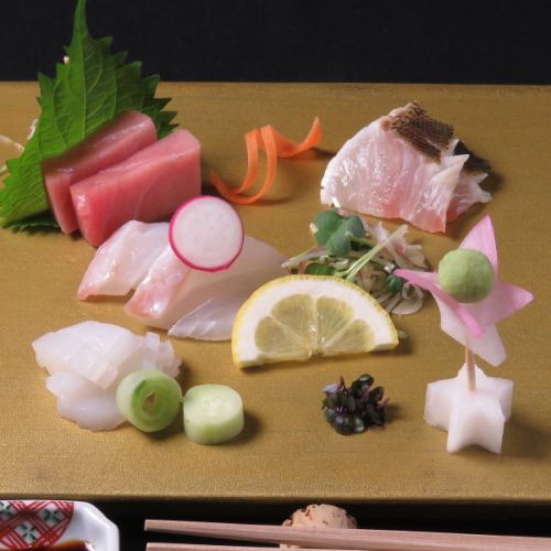 At Teppanyaki Ishida, you can also enjoy fresh sashimi!