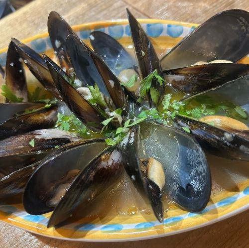 ムール貝のワイン蒸し