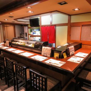 How about a refreshing drink at a homely counter that even one person can enjoy?