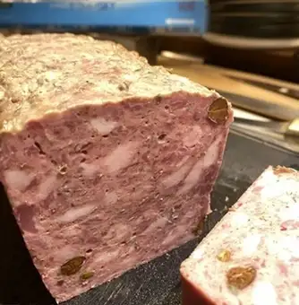 国産豚のパテ・ド・カンパーニュ