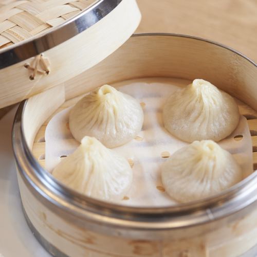 【オーダー毎に包む!絶品手作り点心】