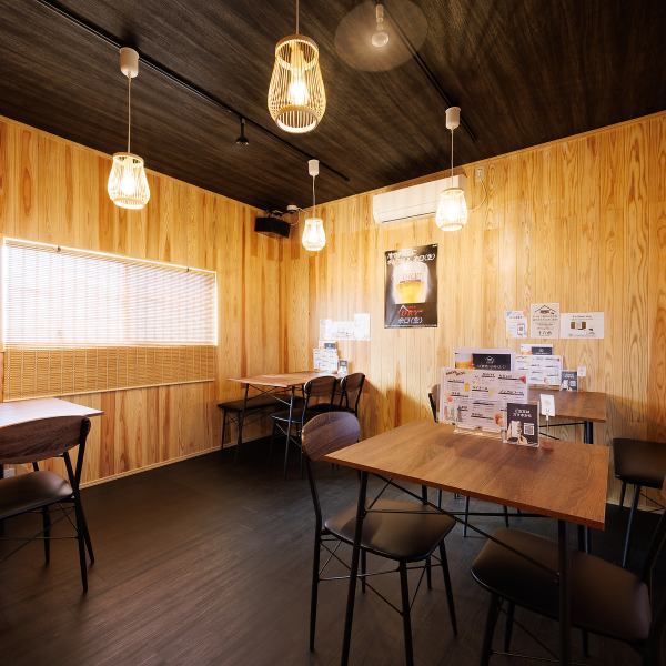 宴会利用も大歓迎です◎浜坂での様々なシーンに幅広くご対応いたしますので、ぜひお気軽にお問い合わせください！プライベートな空間をお過ごしいただけるよう、スタッフ一同サービスさせていただきます。居心地の良い空間と雰囲気に包まれながら、各種宴会、飲み会、女子会などをお楽しみください。