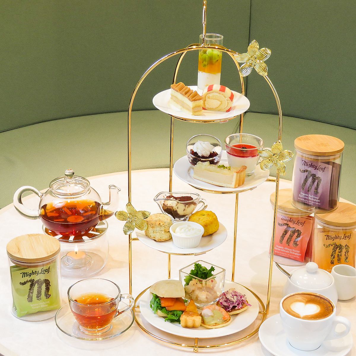 Enjoy a relaxing afternoon in Ginza with the Tenshodo Afternoon Tea Set.