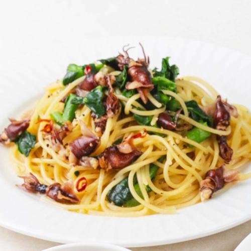 ホタルイカと菜の花のペペロンチーノ