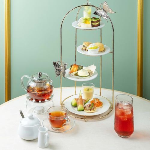 【季節限定】メロンと抹茶の新緑薫るアフタヌーンティー＋2時間カフェフリー〈平日限定〉