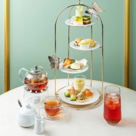 【季節限定】メロンと抹茶の新緑薫るアフタヌーンティー＋2時間カフェフリー〈土日/祝日限定〉