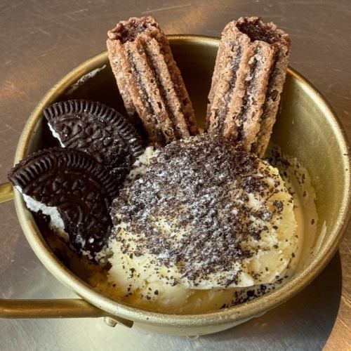 Oreo Cookie Ice Cream ~Chocolate Churros~