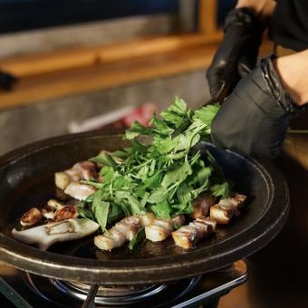 NEW！【新年会や歓送迎会に◎】ミナリサムギョプサル付き７品コース～飲み放題付き～★5000円