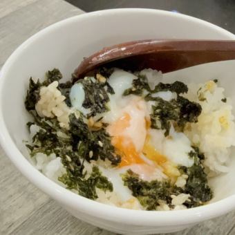 〆の温玉のせごはん