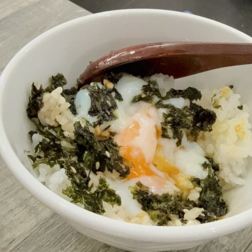 〆の温玉のせごはん