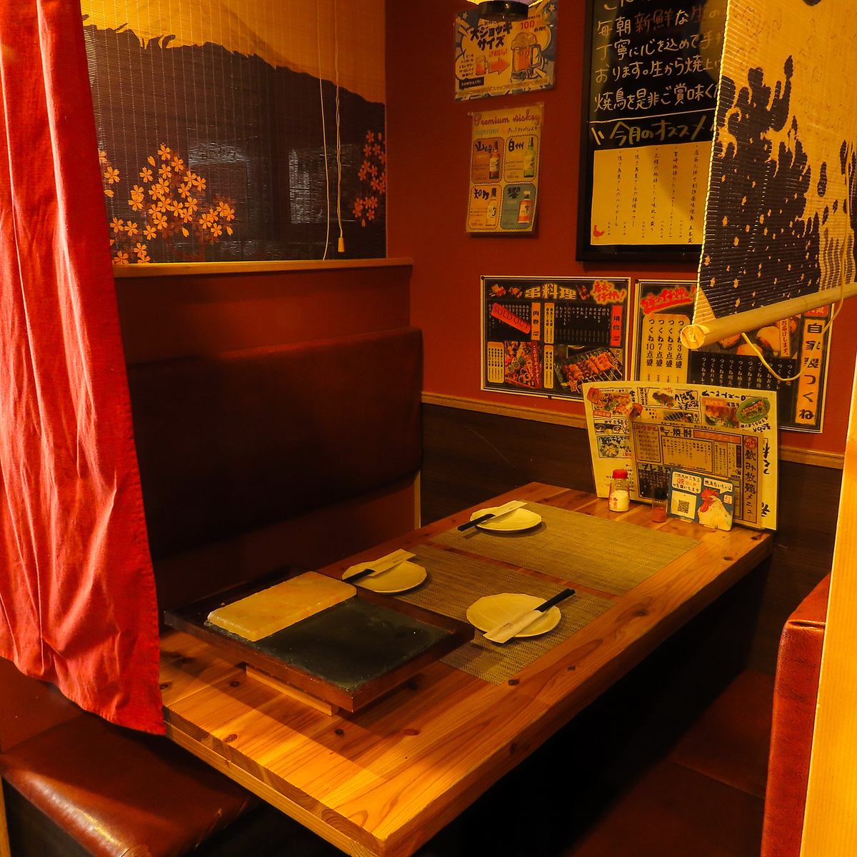 【全席喫煙OK】朝5時まで営業中◎西口徒歩1分の焼き鳥居酒屋