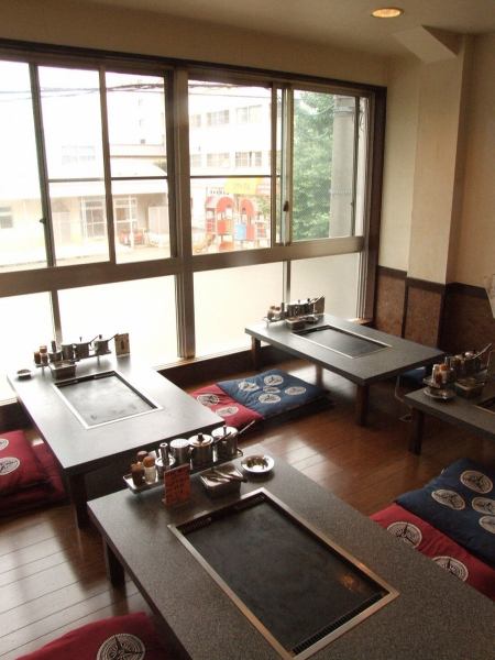 推荐用于各种宴会★宽敞的榻榻米房！您可以享用okonomiyaki和铁板宴会！榻榻米房禁止吸烟。