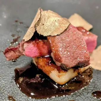 シェフによる11月の厳選食材のプレミアムおまかせディナーコース 24200円(税込)