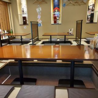 [Private room with sunken kotatsu seating for up to 38 people] This space is ideal for company banquets, meetings, and events.You can relax in the sunken kotatsu.If you have any requests regarding the number of people or course time, please contact the store.