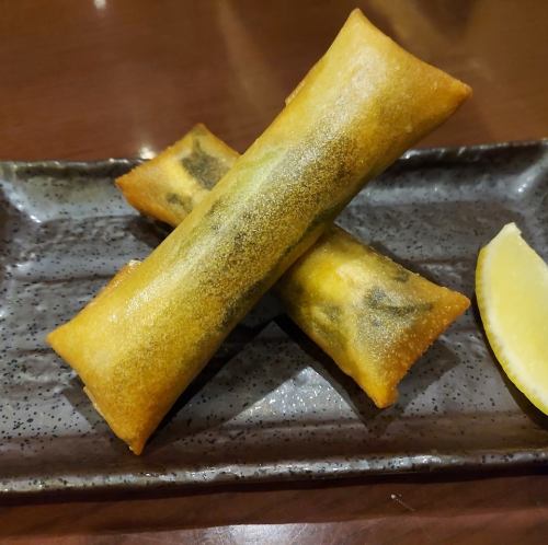 牡蠣とクリームチーズの春巻き