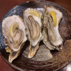 殻付き蒸し牡蠣(3個)