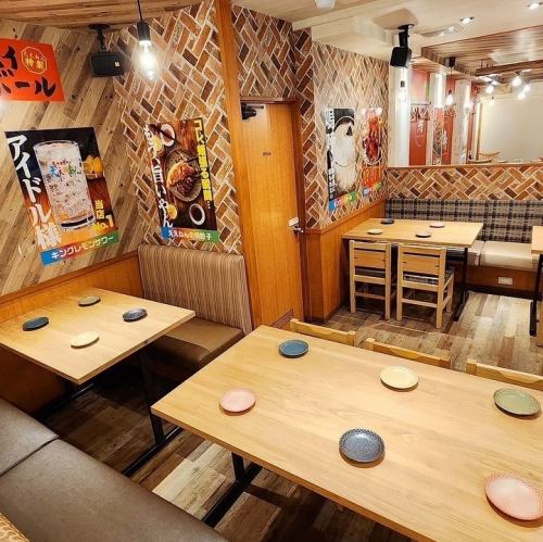 最大50席♪宴会やご家族・ご友人とのお食事でのご利用にもオススメです！※写真は系列店です