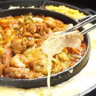 [90 minutes all-you-can-drink included] Cheese dakgalbi course 3,850 yen (tax included)