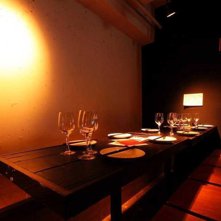 パーティ、女子会やデートなどに最適!!隠れ家イタリアン酒場♪