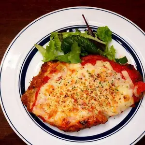 三元豚のトマトチーズカツレツ