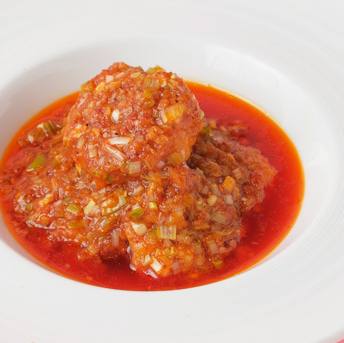 【迷ったらこれ！】甘辛ソースがクセになる、志苑の本格海老チリ