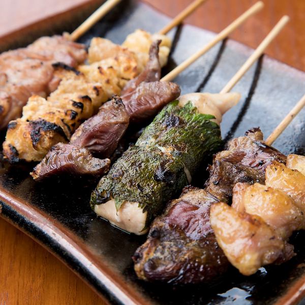 鳥の旨味を最大限に引き出してます!『炭火焼鳥』