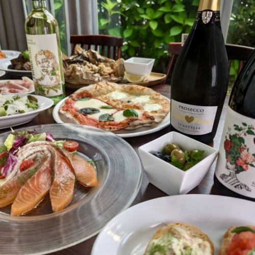 アラカルトも充実☆昼飲みでだって大歓迎☆