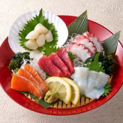 Five kinds of sashimi, three slices