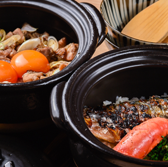 地鶏の炭火焼と玉子の土鍋親子ご飯/鯖と明太子の博多土鍋ご飯
