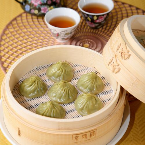 Oolong tea xiaolongbao (6 pieces)