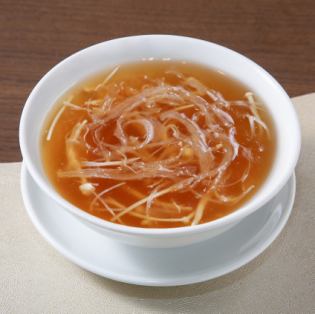 Shark fin soup (for 2-3 people)