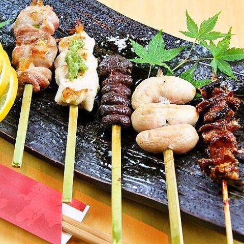 Amakusa daioh, Itoshima pork, Aso red beef, etc.High-quality charcoal-grilled skewers made with carefully selected ingredients
