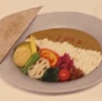 白トリュフ香るオーツミルクと茸のカレー