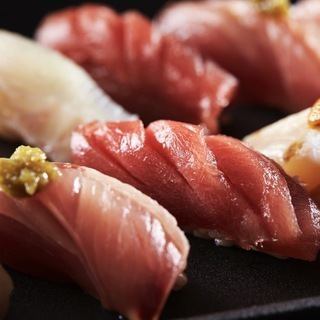 【3時間食べ飲み放題★160種類以上】特別価格''馬刺し寿司・寿司・もつ鍋''など5980円⇒4980円