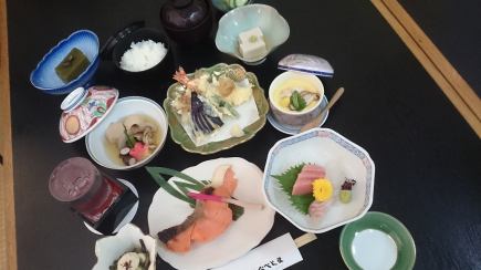 ご法事料理　【蘭】　5600円