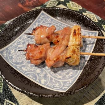 ◆Charcoal-grilled BOOZE carefully selected 5 skewers◆ 1450 yen