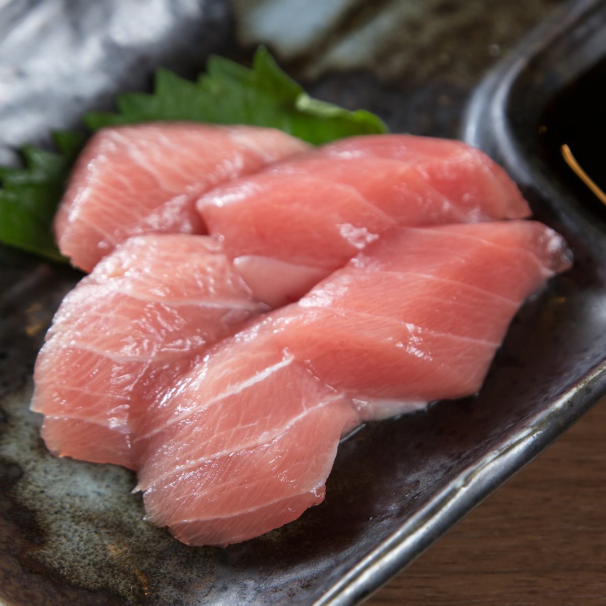 当店では新鮮なマグロを余すことなくお楽しみいただけます◎