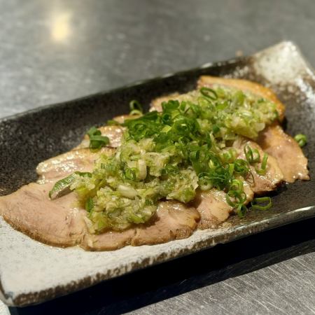 もち豚ネギチャーシュー