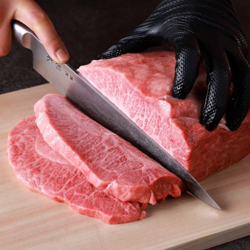 ★推荐★【特选29道菜】以严选上等和牛为主的丰盛10道菜，9000日元（含税）