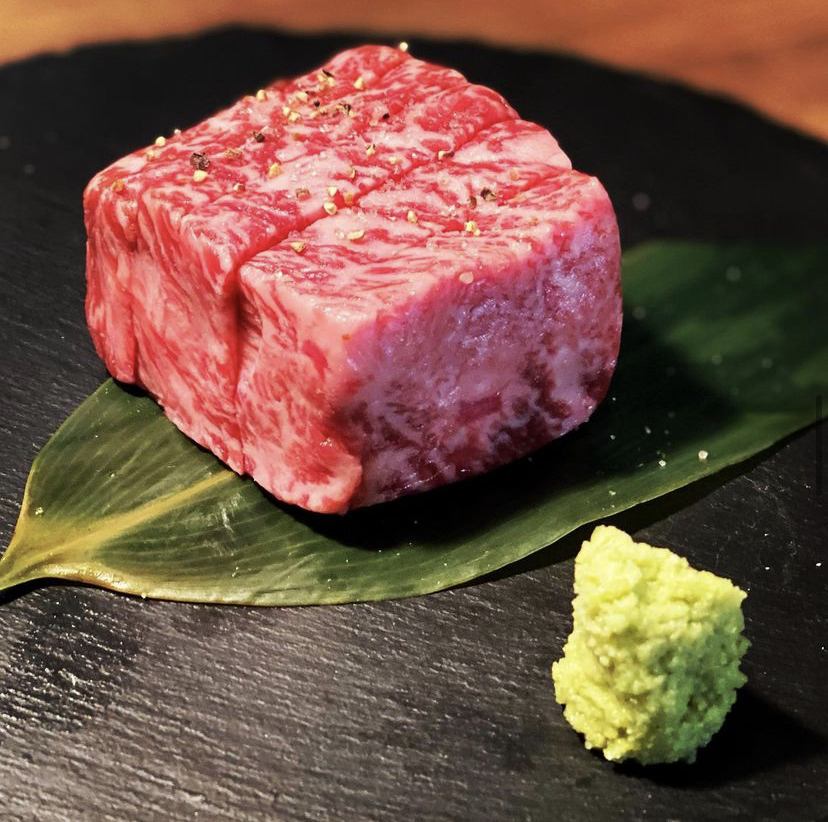 Domestic brand beef at a reasonable price! Perfect for girls' nights or dates!