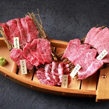 五种日本顶级牛肉拼盘