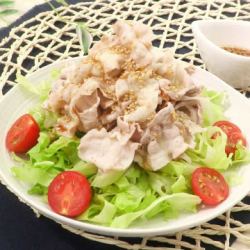 Cold shabu-shabu salad