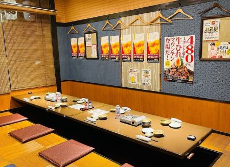 This is a private floor with a sunken kotatsu! We offer banquet seating for up to 30 people, so you can have a fun time at the banquet♪ (A 3-hour all-you-can-drink course is also available for groups of 4 or more.If you want to relax and enjoy it, please use it.)