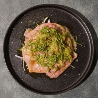 和牛ミスジタタキ~大葉おろしポン酢~