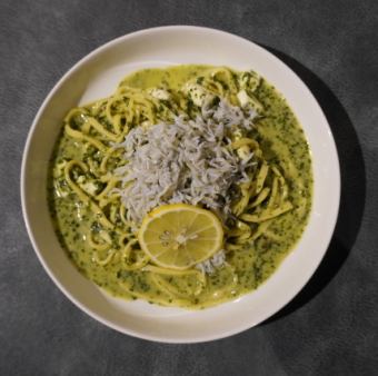 しらすとクリームチーズの大葉ジェノベーゼ