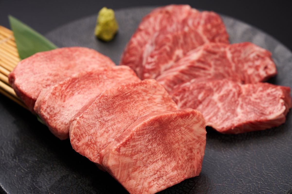 仕入れた肉をその日に手切りし提供♪最高鮮度のお肉を堪能下さい