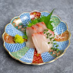 縞鯵（シマアジ）のお造り