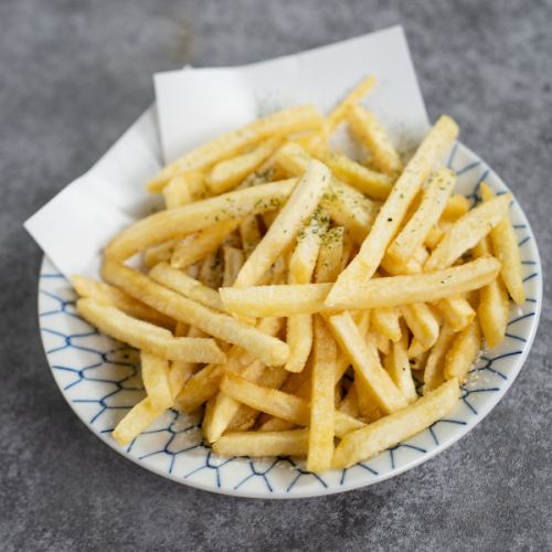 フライドポテト トリュフ塩仕立て